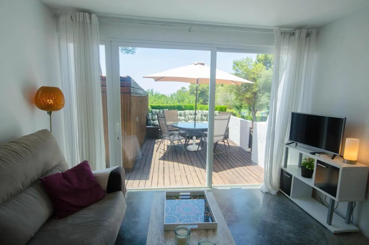 Apartment Seghers- Seaside Charm By The Beach Estepona